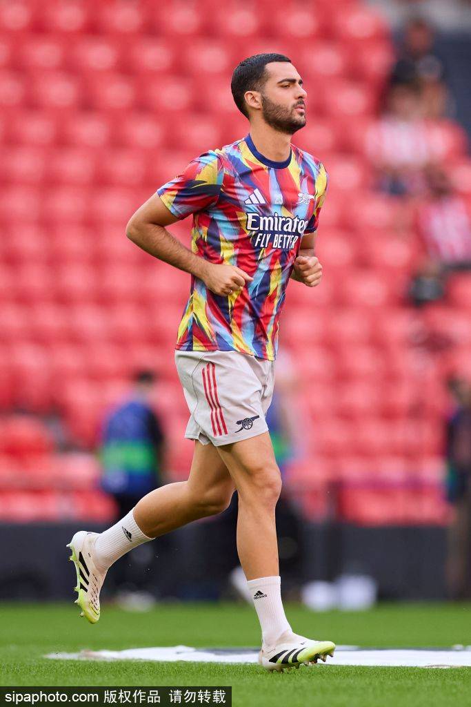 马丁内利的逆袭：如何用“控制愤怒”在阿森纳中崛起